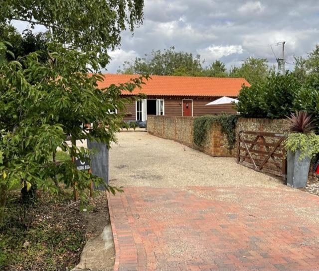 Walnut Tree Cottage Barn Toppesfield Exterior foto