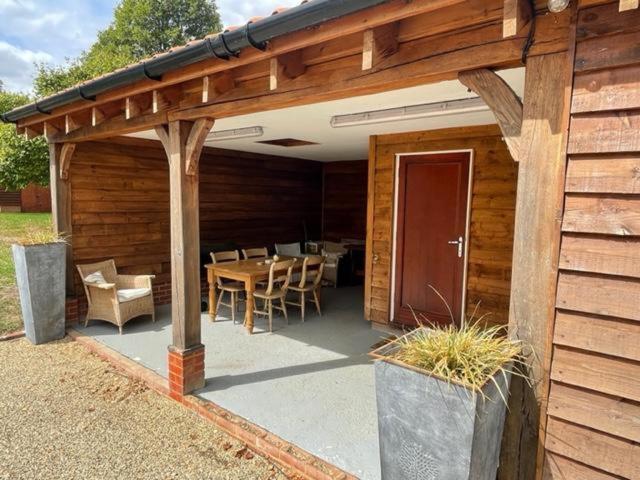 Walnut Tree Cottage Barn Toppesfield Exterior foto
